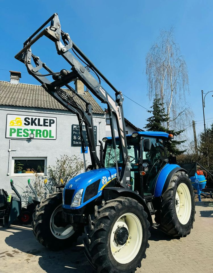 New Holland TD5.105 - Tractor: foto 4 New Holland TD5.105 - Tractor: foto 4