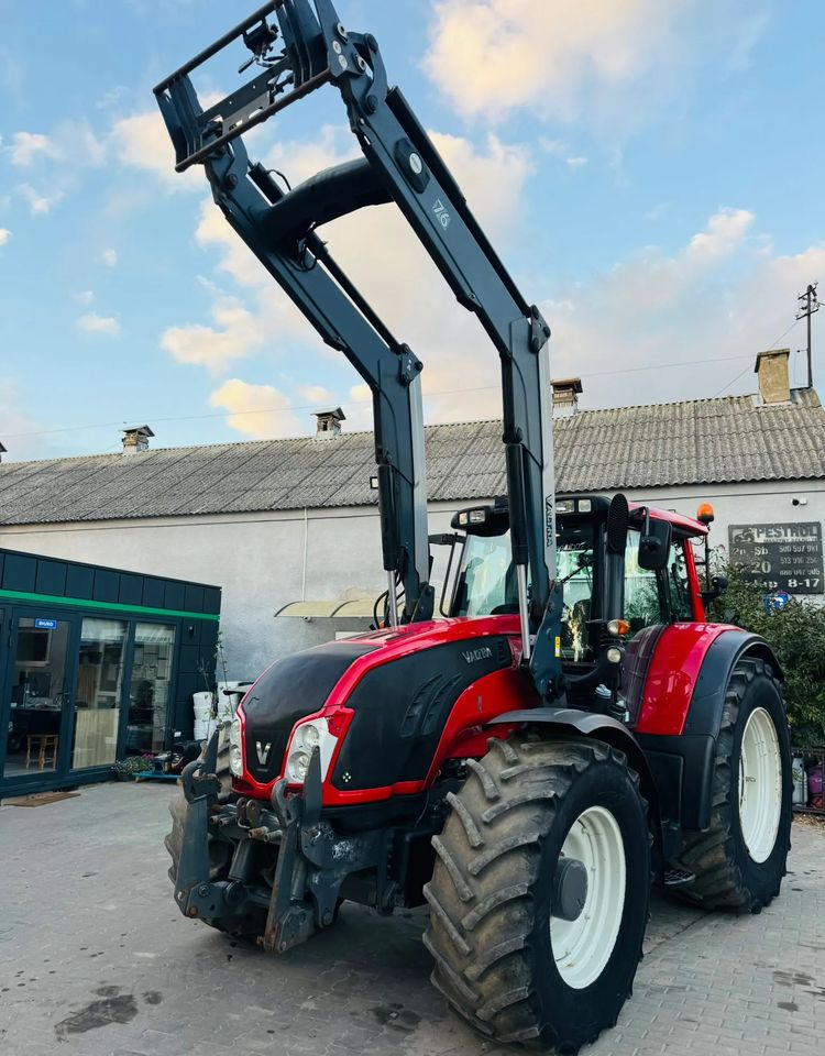 Leasing para  Valtra T213 Versu Valtra T213 Versu: foto 13