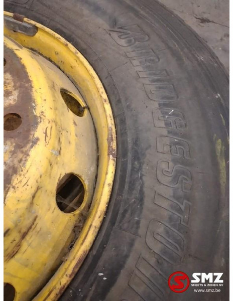 Bridgestone Occ vrachtwagenband Bridgestone 12R22.5 - Neumático para Camión: foto 2 Bridgestone Occ vrachtwagenband Bridgestone 12R22.5 - Neumático para Camión: foto 2