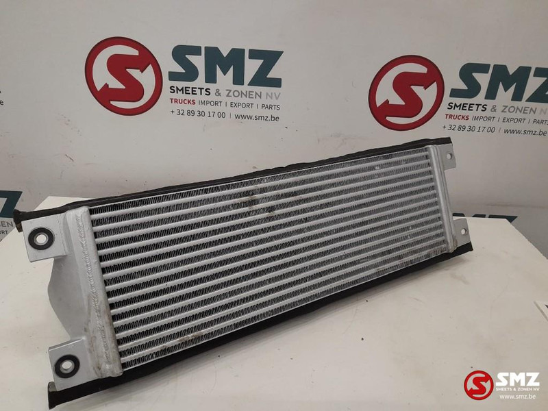 Caterpillar Intercooler Caterpillar - Intercooler para Equipo de manutención: foto 2 Caterpillar Intercooler Caterpillar - Intercooler para Equipo de manutención: foto 2