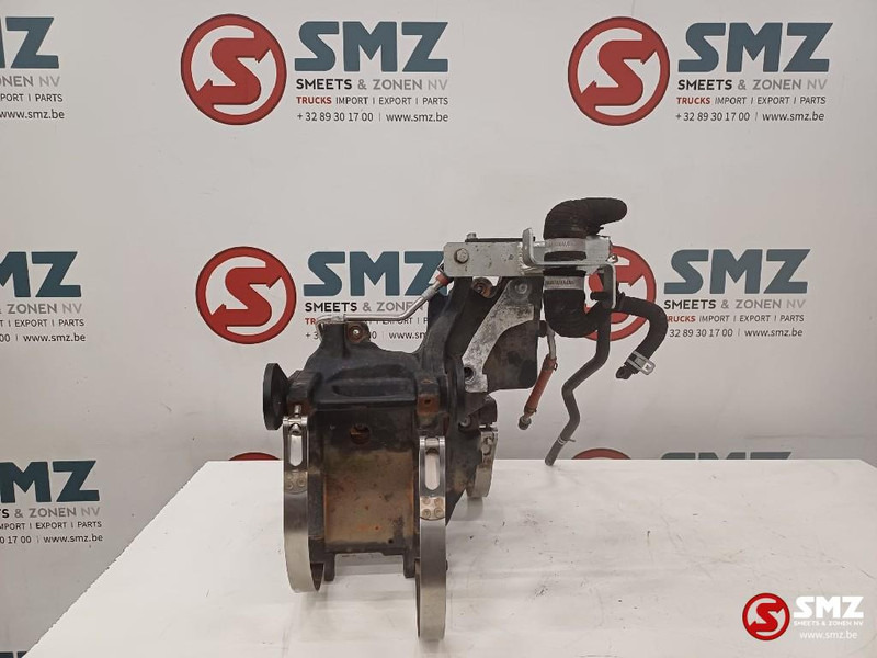 Caterpillar Mounting exhaust Caterpillar - Sistema de escape para Equipo de manutención: foto 4 Caterpillar Mounting exhaust Caterpillar - Sistema de escape para Equipo de manutención: foto 4