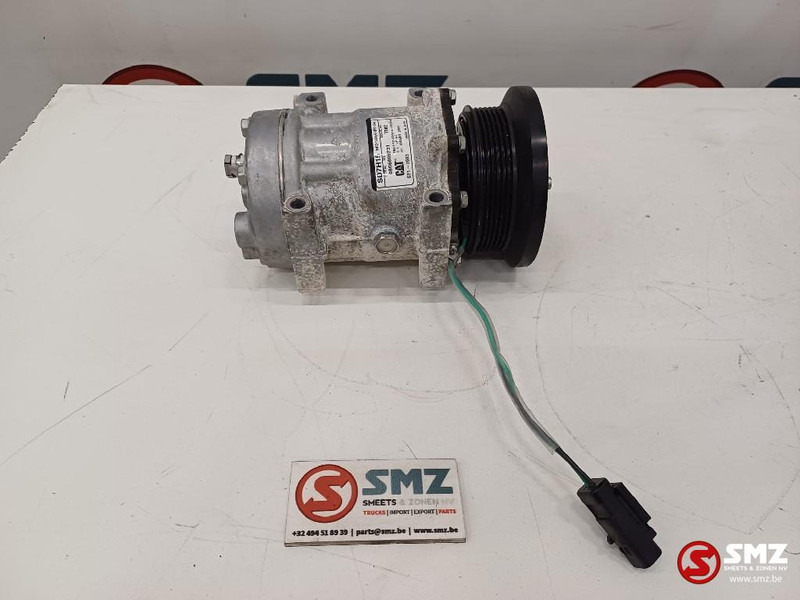 Caterpillar Refrigerant compressor Caterpillar - Motor y piezas para Equipo de manutención: foto 2 Caterpillar Refrigerant compressor Caterpillar - Motor y piezas para Equipo de manutención: foto 2