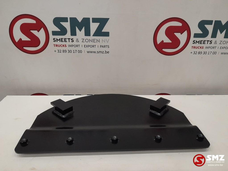 Caterpillar Swivel guard steel plate Caterpillar - Bastidor/ Chasis para Equipo de manutención: foto 4 Caterpillar Swivel guard steel plate Caterpillar - Bastidor/ Chasis para Equipo de manutención: foto 4
