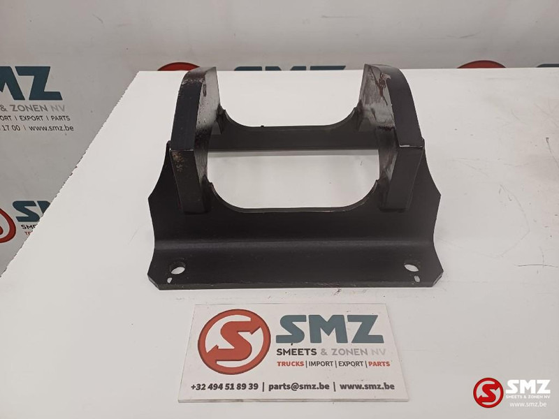 Caterpillar Track guide guard Caterpillar - Bastidor/ Chasis para Equipo de manutención: foto 4 Caterpillar Track guide guard Caterpillar - Bastidor/ Chasis para Equipo de manutención: foto 4