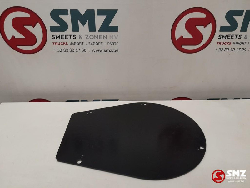 Caterpillar Travel motor guard steel plate Caterpillar - Bastidor/ Chasis para Equipo de manutención: foto 2 Caterpillar Travel motor guard steel plate Caterpillar - Bastidor/ Chasis para Equipo de manutención: foto 2