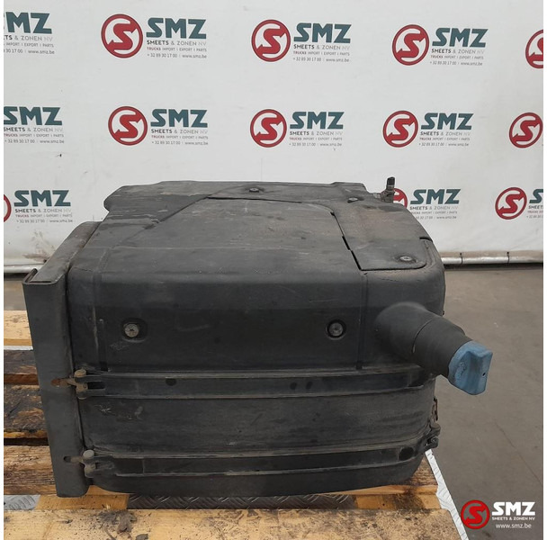 DAF Occ AdBluetank 75L DAF - Depósito de combustible para Camión: foto 1 DAF Occ AdBluetank 75L DAF - Depósito de combustible para Camión: foto 1