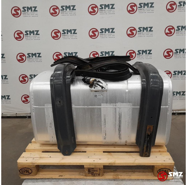 DAF Occ brandstoftank 430L + steunen DAF - Depósito de combustible para Camión: foto 2 DAF Occ brandstoftank 430L + steunen DAF - Depósito de combustible para Camión: foto 2