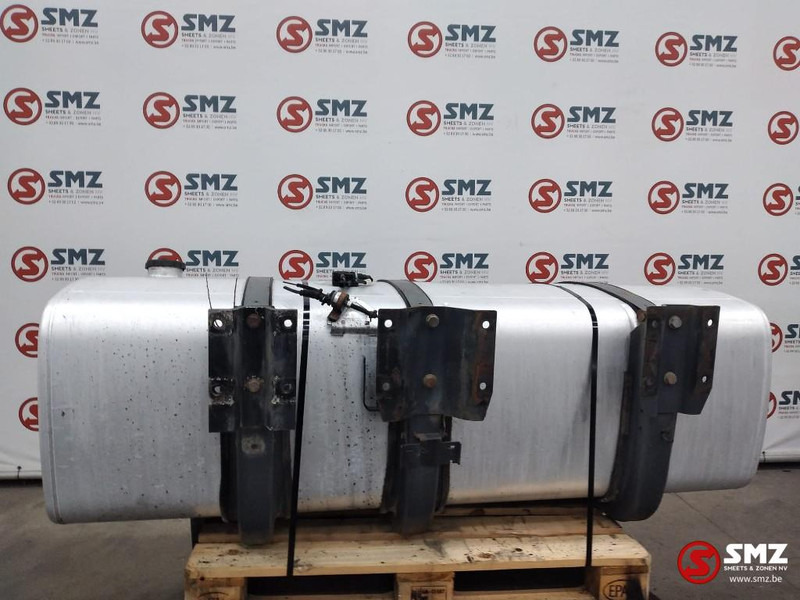 DAF Occ brandstoftank 750L DAF - Depósito de combustible para Camión: foto 2 DAF Occ brandstoftank 750L DAF - Depósito de combustible para Camión: foto 2