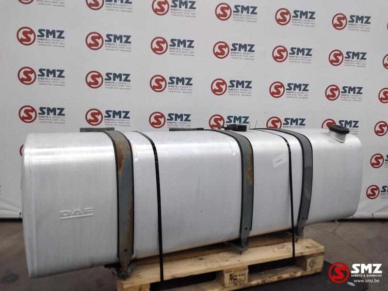 DAF Occ brandstoftank 750L DAF - Depósito de combustible para Camión: foto 1 DAF Occ brandstoftank 750L DAF - Depósito de combustible para Camión: foto 1