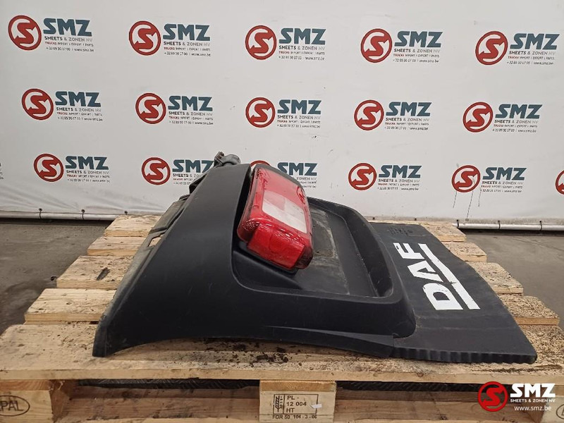 DAF Occ spatbord + spatbordsteun linksachteraan DAF - Carrocería y exterior para Camión: foto 4 DAF Occ spatbord + spatbordsteun linksachteraan DAF - Carrocería y exterior para Camión: foto 4
