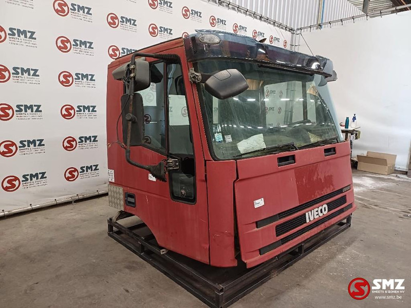 Iveco Occ Cabine Iveco Trakker - Cabina e interior para Camión: foto 4 Iveco Occ Cabine Iveco Trakker - Cabina e interior para Camión: foto 4