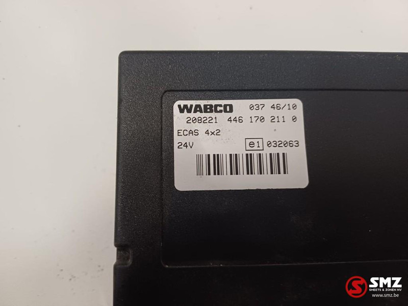 Iveco Occ ECU ECAS 4x2 regeleenheid Iveco - Unidad de control para Camión: foto 3 Iveco Occ ECU ECAS 4x2 regeleenheid Iveco - Unidad de control para Camión: foto 3