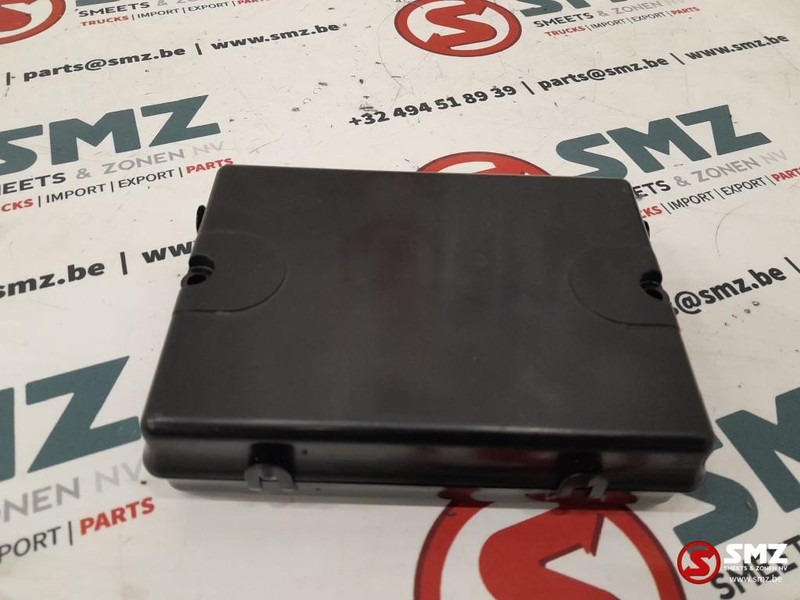 Iveco Occ ECU EM-L regeleenheid Iveco - Unidad de control para Camión: foto 2 Iveco Occ ECU EM-L regeleenheid Iveco - Unidad de control para Camión: foto 2