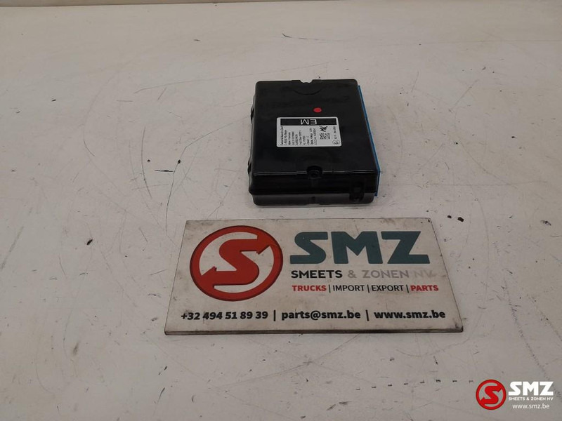 Iveco Occ ECU EM regeleenheid Iveco - Unidad de control para Camión: foto 4 Iveco Occ ECU EM regeleenheid Iveco - Unidad de control para Camión: foto 4