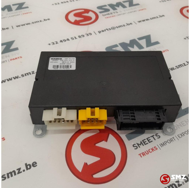 Iveco Occ ECU VCM regeleenheid Iveco - Unidad de control para Camión: foto 1 Iveco Occ ECU VCM regeleenheid Iveco - Unidad de control para Camión: foto 1