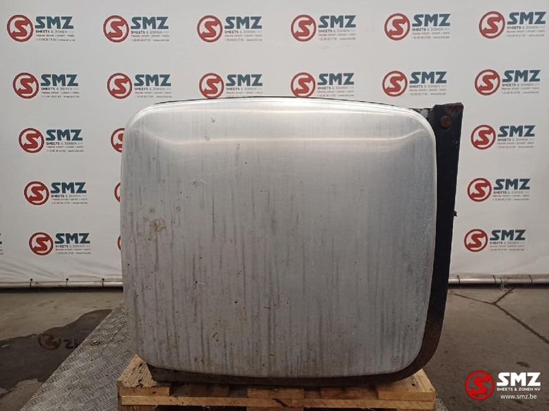 Iveco Occ brandstoftank 600L Iveco - Depósito de combustible para Camión: foto 4 Iveco Occ brandstoftank 600L Iveco - Depósito de combustible para Camión: foto 4