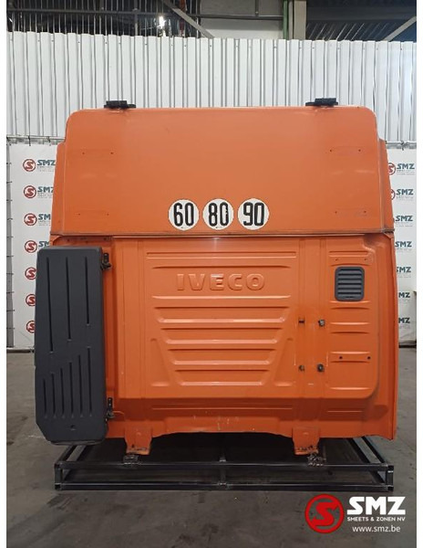 Iveco Occ cabine compleet Hi Way Stralis Iveco - Cabina e interior para Camión: foto 5 Iveco Occ cabine compleet Hi Way Stralis Iveco - Cabina e interior para Camión: foto 5