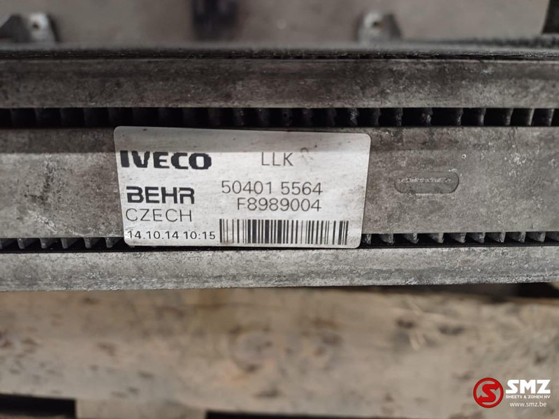Iveco Occ intercooler 440S42 AD STRALIS E6 Iveco - Intercooler para Camión: foto 3 Iveco Occ intercooler 440S42 AD STRALIS E6 Iveco - Intercooler para Camión: foto 3