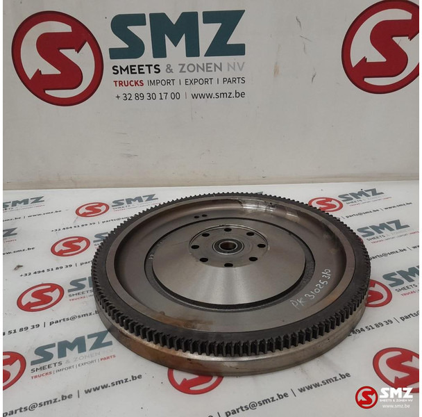 Iveco Occ vliegwiel F4AFE611 Iveco - Motor y piezas para Camión: foto 1 Iveco Occ vliegwiel F4AFE611 Iveco - Motor y piezas para Camión: foto 1