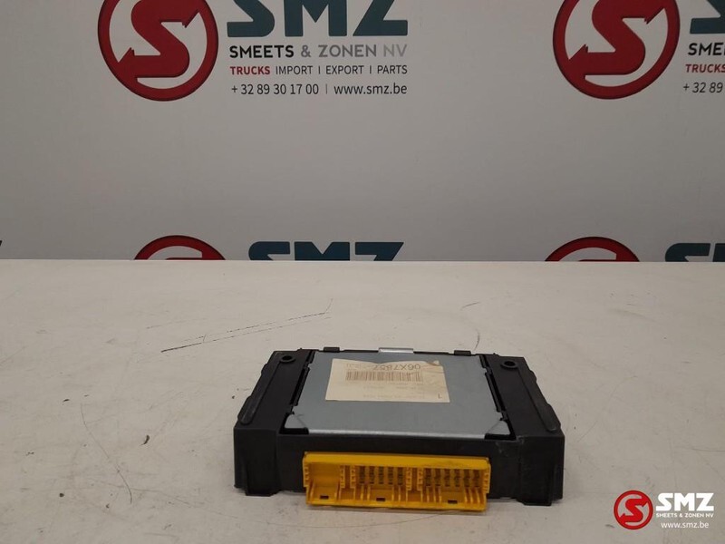 MAN Occ ECAS ECU besturingseenheid MAN TGX 81258117018 - Unidad de control para Camión: foto 2 MAN Occ ECAS ECU besturingseenheid MAN TGX 81258117018 - Unidad de control para Camión: foto 2