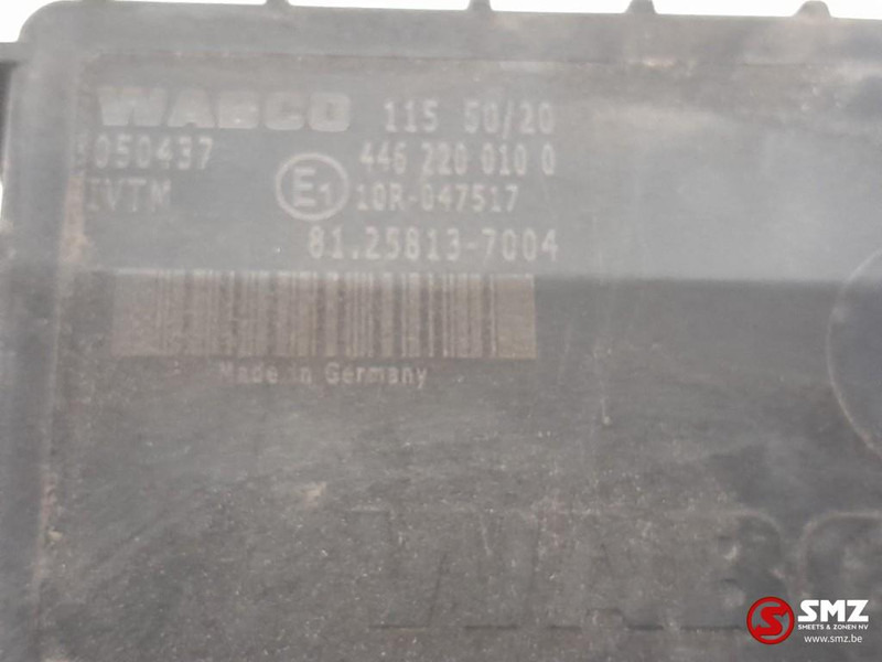 MAN Occ ECU bandenspanningscontrole-eenheid MAN - Unidad de control para Camión: foto 3 MAN Occ ECU bandenspanningscontrole-eenheid MAN - Unidad de control para Camión: foto 3
