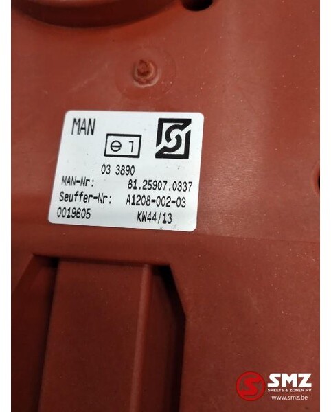 MAN Occ Ecu omvormer 24V/12V 10A MAN TGX - Unidad de control para Camión: foto 3 MAN Occ Ecu omvormer 24V/12V 10A MAN TGX - Unidad de control para Camión: foto 3
