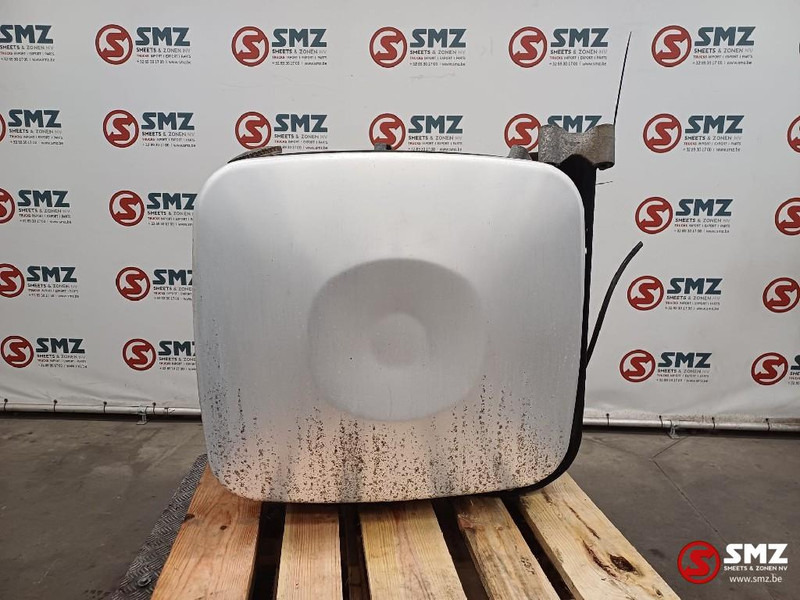 MAN Occ brandstoftank met steunen 250 L MAN - Depósito de combustible para Camión: foto 4 MAN Occ brandstoftank met steunen 250 L MAN - Depósito de combustible para Camión: foto 4