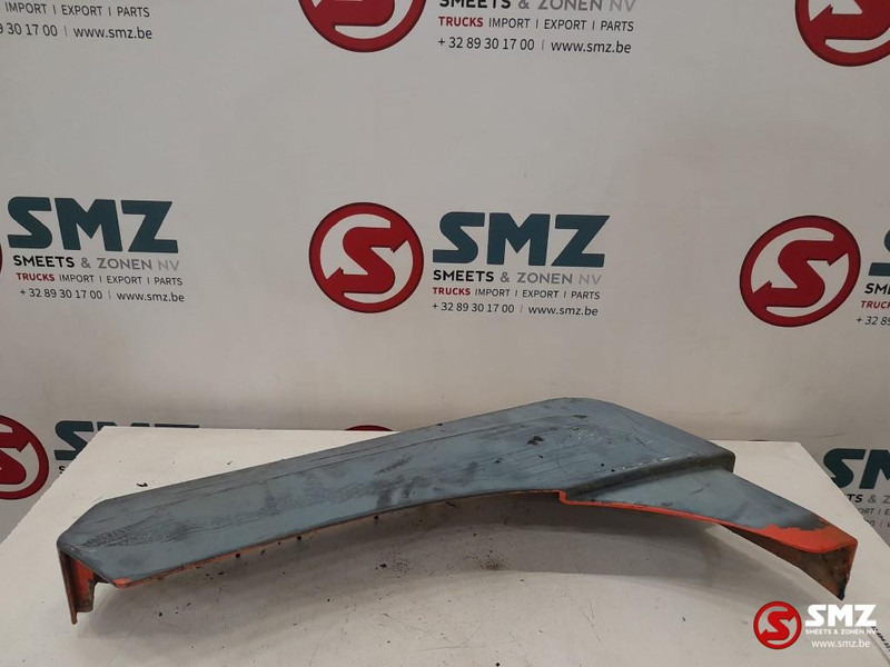 MAN Occ cabinespatbord rechts MAN - Carrocería y exterior para Camión: foto 1 MAN Occ cabinespatbord rechts MAN - Carrocería y exterior para Camión: foto 1