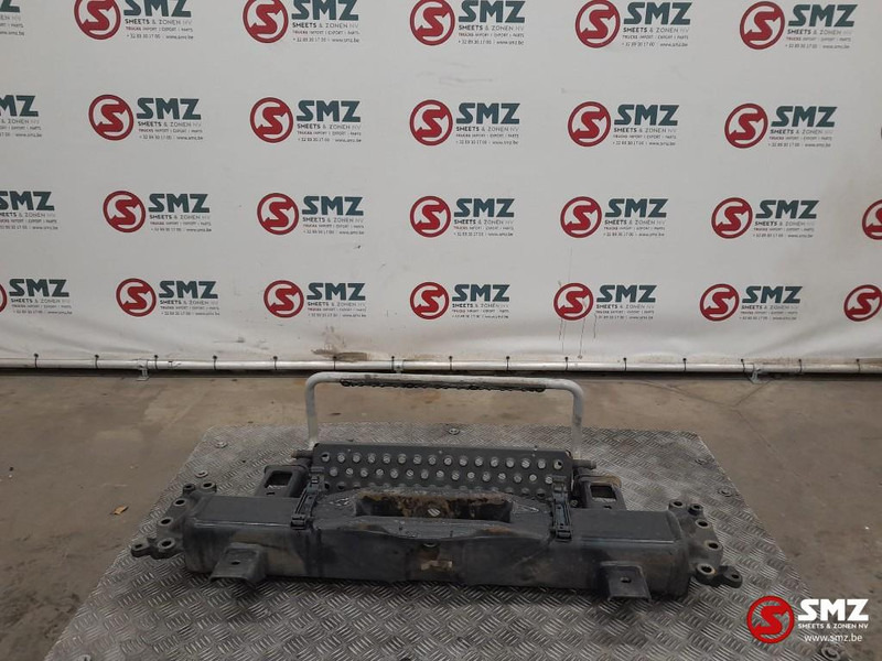 MAN Occ dwarsbalk MAN - Parachoques para Camión: foto 2 MAN Occ dwarsbalk MAN - Parachoques para Camión: foto 2