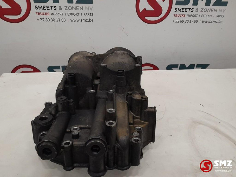 MAN Occ oliefilterhuis MAN - Filtro de aceite para Camión: foto 4 MAN Occ oliefilterhuis MAN - Filtro de aceite para Camión: foto 4