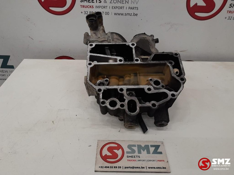 MAN Occ oliefilterhuis MAN - Filtro de aceite para Camión: foto 2 MAN Occ oliefilterhuis MAN - Filtro de aceite para Camión: foto 2