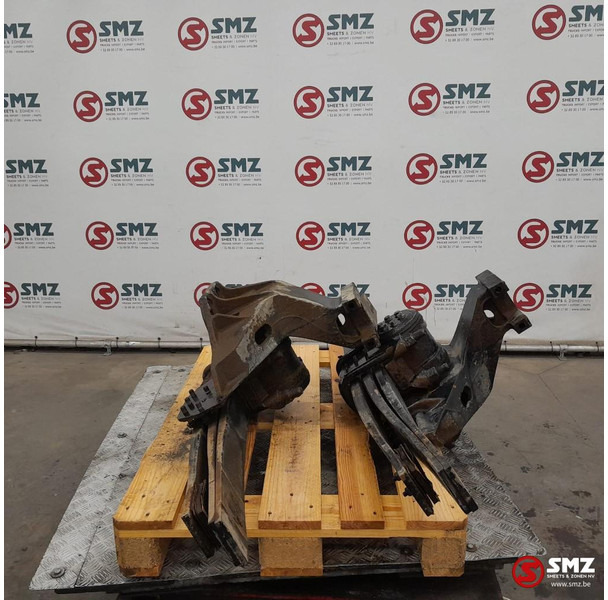 MAN Occ set bladveren + steunen achteras MAN - Suspensión de ballestas para Camión: foto 3 MAN Occ set bladveren + steunen achteras MAN - Suspensión de ballestas para Camión: foto 3