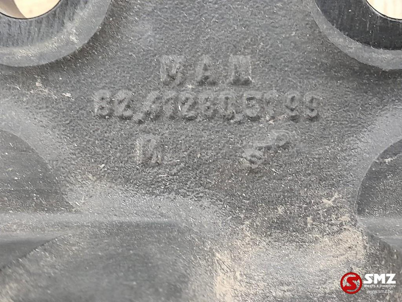 MAN Occ voorframe MAN - Parachoques para Camión: foto 5 MAN Occ voorframe MAN - Parachoques para Camión: foto 5