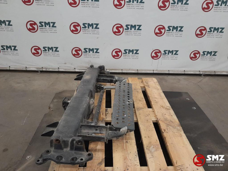 MAN Occ voorframe MAN - Parachoques para Camión: foto 3 MAN Occ voorframe MAN - Parachoques para Camión: foto 3