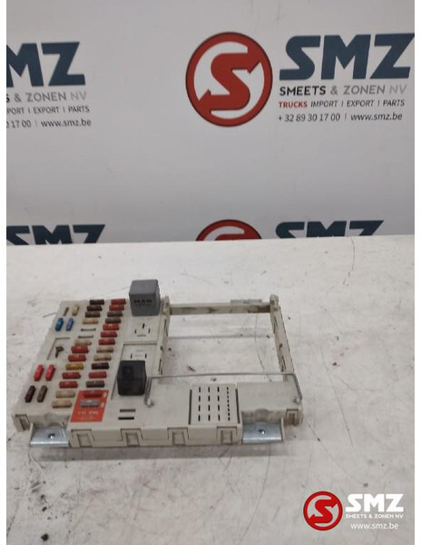 MAN Occ zekeringskast MAN TGX - Sistema eléctrico para Camión: foto 1 MAN Occ zekeringskast MAN TGX - Sistema eléctrico para Camión: foto 1