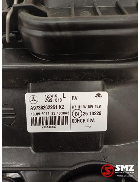 Mercedes-Benz Koplamp links Mercedes - Faro delantero para Camión: foto 2 Mercedes-Benz Koplamp links Mercedes - Faro delantero para Camión: foto 2