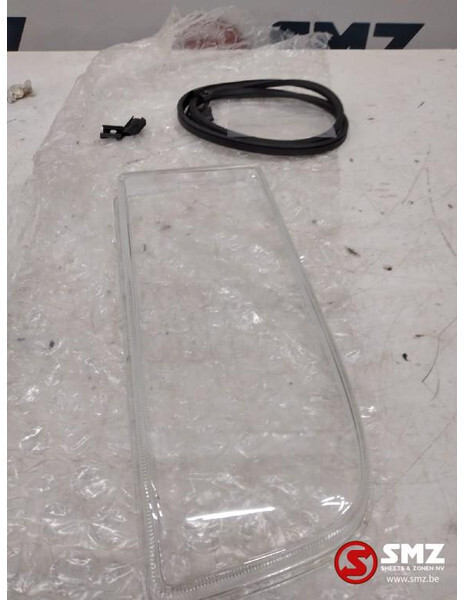 Mercedes-Benz Koplamp rechts mercedes axor a0008264310 - Faro delantero para Camión: foto 2 Mercedes-Benz Koplamp rechts mercedes axor a0008264310 - Faro delantero para Camión: foto 2
