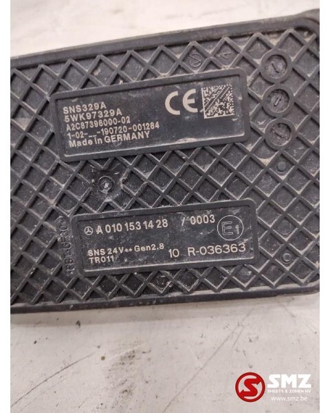 Mercedes-Benz Occ Nox sensor ureuminspuiting Mercedes Actros MP4 - Sistema de combustible para Camión: foto 3 Mercedes-Benz Occ Nox sensor ureuminspuiting Mercedes Actros MP4 - Sistema de combustible para Camión: foto 3