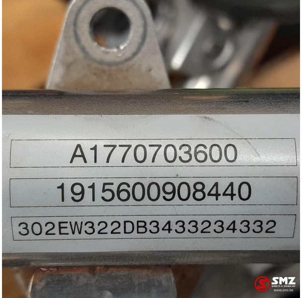 Mercedes-Benz Occ brandstofinjectiespruitsuk + 4 verstuivers AMG - Sistema de combustible para Coche: foto 4 Mercedes-Benz Occ brandstofinjectiespruitsuk + 4 verstuivers AMG - Sistema de combustible para Coche: foto 4