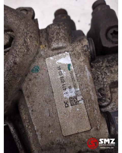 Mercedes-Benz Occ brandstofpomp Mercedes Actros MP4 - Bomba de combustible para Camión: foto 4 Mercedes-Benz Occ brandstofpomp Mercedes Actros MP4 - Bomba de combustible para Camión: foto 4