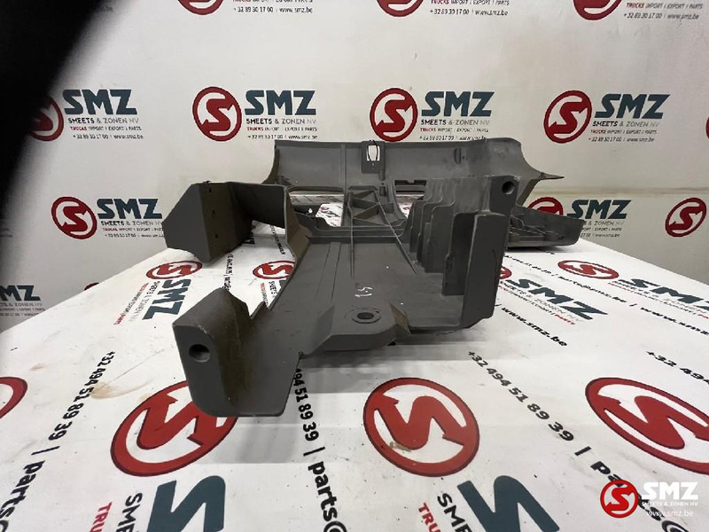 Mercedes-Benz Occ bumperhoek links actros mp1 megaspace - Esquina parachoques para Camión: foto 3 Mercedes-Benz Occ bumperhoek links actros mp1 megaspace - Esquina parachoques para Camión: foto 3