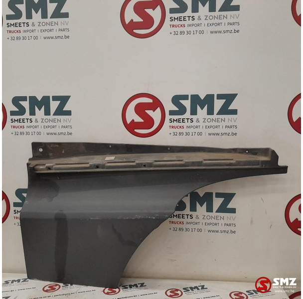 Mercedes-Benz Occ deurverlenging links Mercedes - Puerta y piezas para Camión: foto 1 Mercedes-Benz Occ deurverlenging links Mercedes - Puerta y piezas para Camión: foto 1