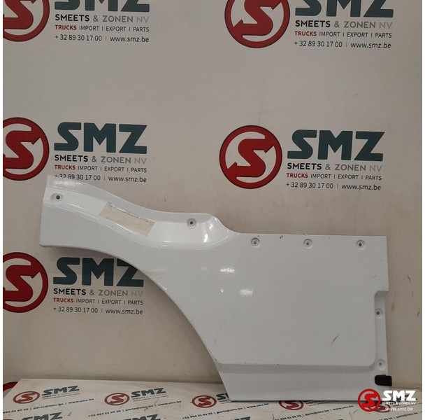 Mercedes-Benz Occ deurverlenging links Mercedes - Puerta y piezas para Camión: foto 1 Mercedes-Benz Occ deurverlenging links Mercedes - Puerta y piezas para Camión: foto 1