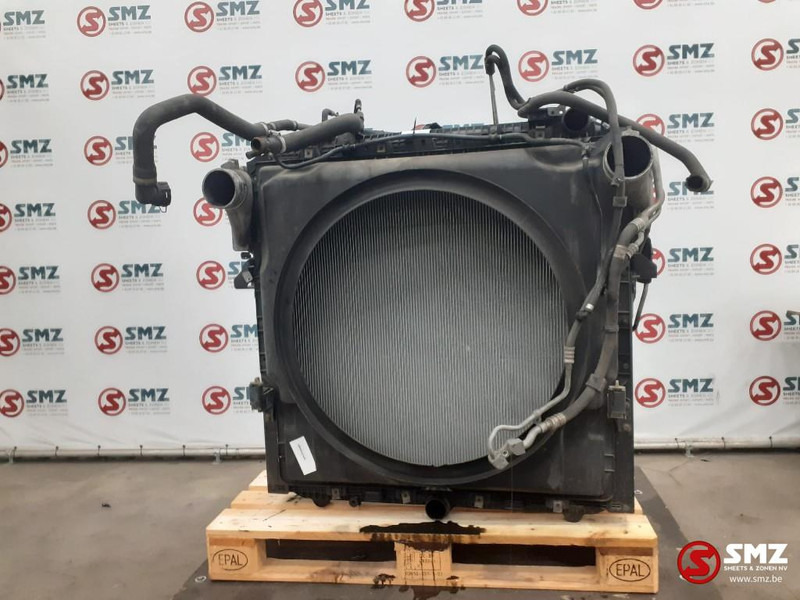 Mercedes-Benz Occ radiator + intercooler Mercedes - Radiador para Camión: foto 2 Mercedes-Benz Occ radiator + intercooler Mercedes - Radiador para Camión: foto 2