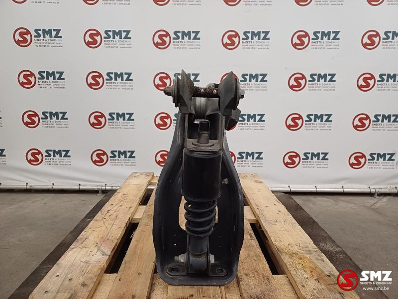 Mercedes-Benz Occ cabine ophanging Mercedes - Recambio para Camión: foto 3 Mercedes-Benz Occ cabine ophanging Mercedes - Recambio para Camión: foto 3