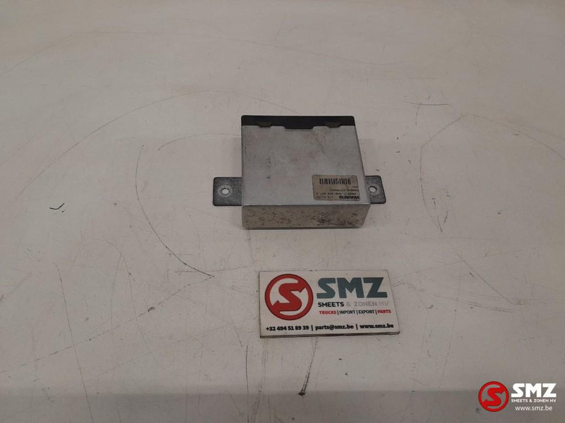 Renault Occ ECU ECAS regeleenheid Renault - Unidad de control para Camión: foto 3 Renault Occ ECU ECAS regeleenheid Renault - Unidad de control para Camión: foto 3