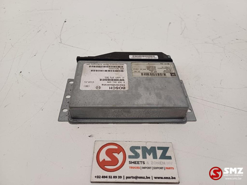 Renault Occ ECU EST42 intarder regeleenheid Renault - Unidad de control para Camión: foto 3 Renault Occ ECU EST42 intarder regeleenheid Renault - Unidad de control para Camión: foto 3