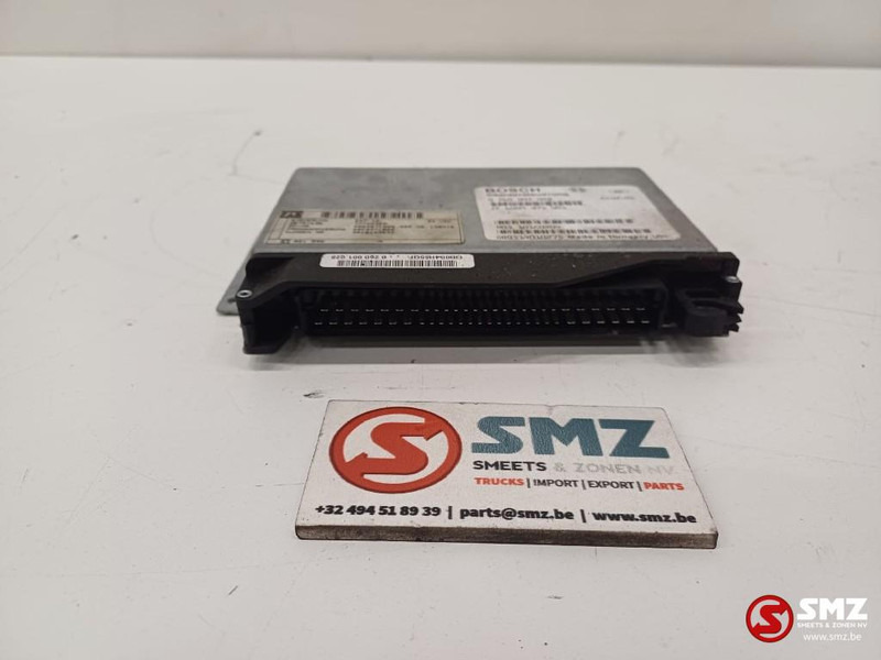 Renault Occ ECU EST42 intarder regeleenheid Renault - Unidad de control para Camión: foto 2 Renault Occ ECU EST42 intarder regeleenheid Renault - Unidad de control para Camión: foto 2