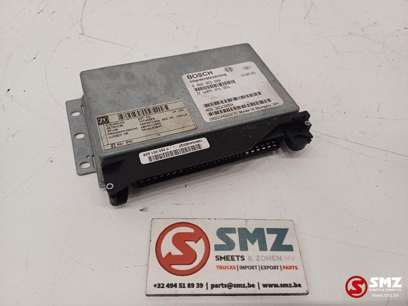 Renault Occ ECU EST42 intarder regeleenheid Renault - Unidad de control para Camión: foto 1 Renault Occ ECU EST42 intarder regeleenheid Renault - Unidad de control para Camión: foto 1
