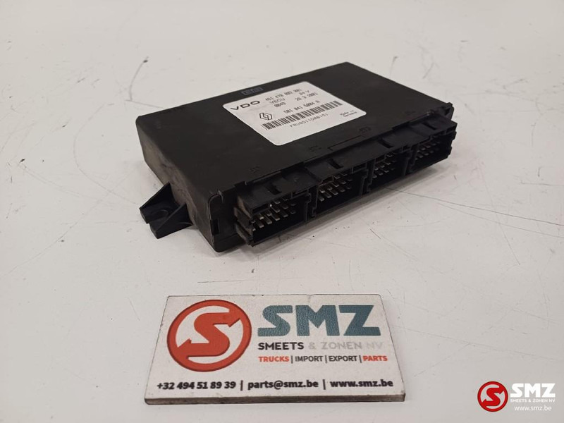 Renault Occ ECU VECU VDO regeleenheid Renault - Unidad de control para Camión: foto 1 Renault Occ ECU VECU VDO regeleenheid Renault - Unidad de control para Camión: foto 1